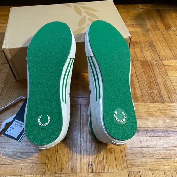 Fred Perry White Canvas Sneakers - Picture 3 of 5